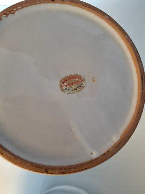 Hvid krukken med låg